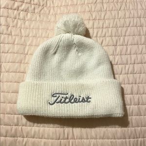 Titleist Puffball Beanie